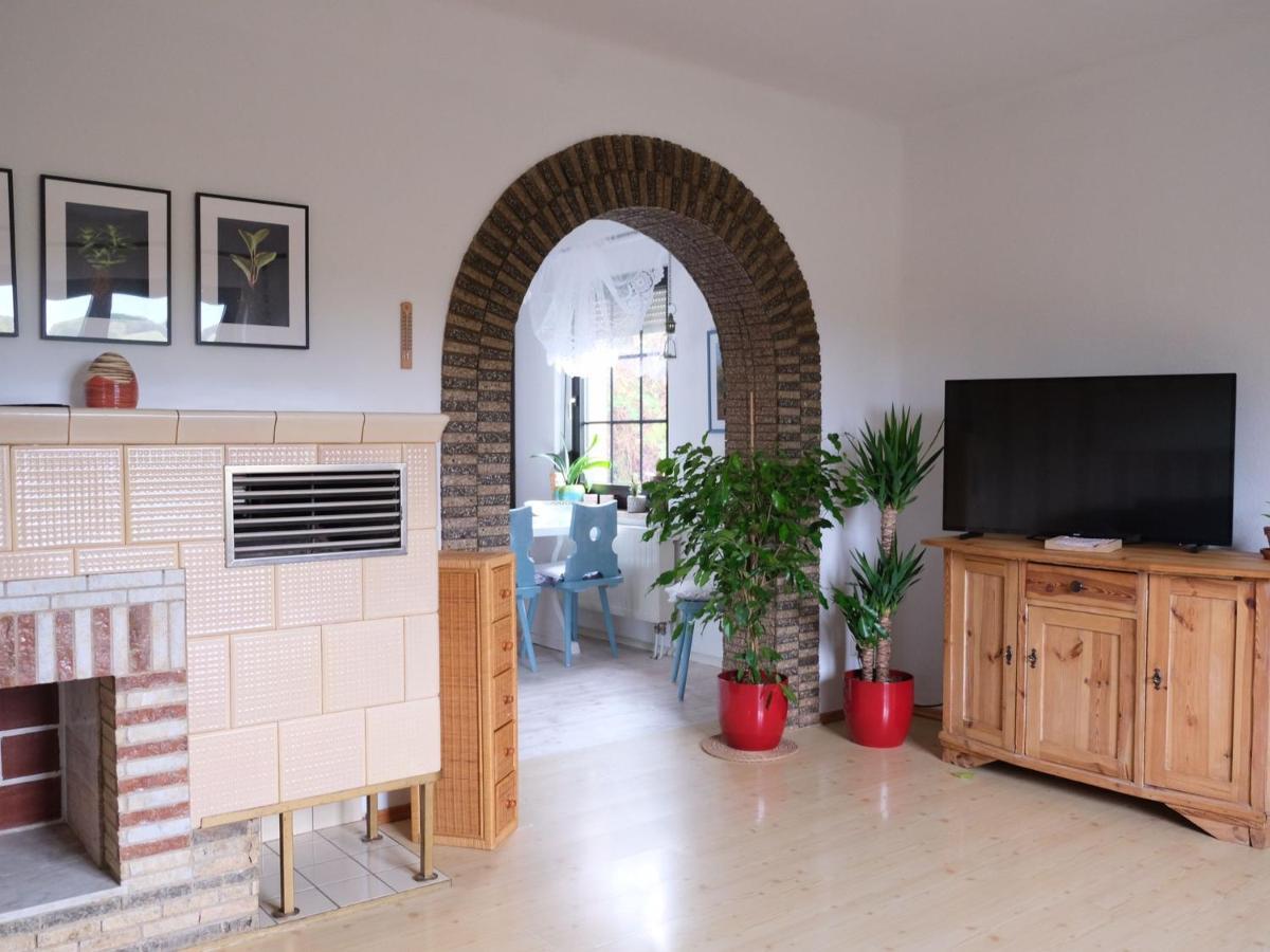 Ferienwohnung Am Walde Rauda エクステリア 写真
